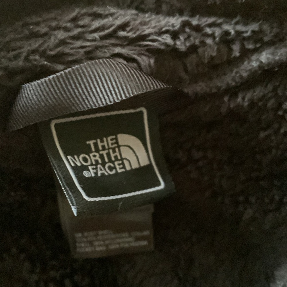 North Face fleece jacket, black, girls 14-16. - Picture 3 of 7